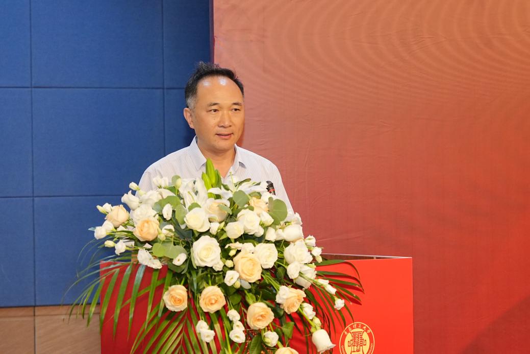 图3 太阳成集团党委常委、副董事长郭建锋致辞